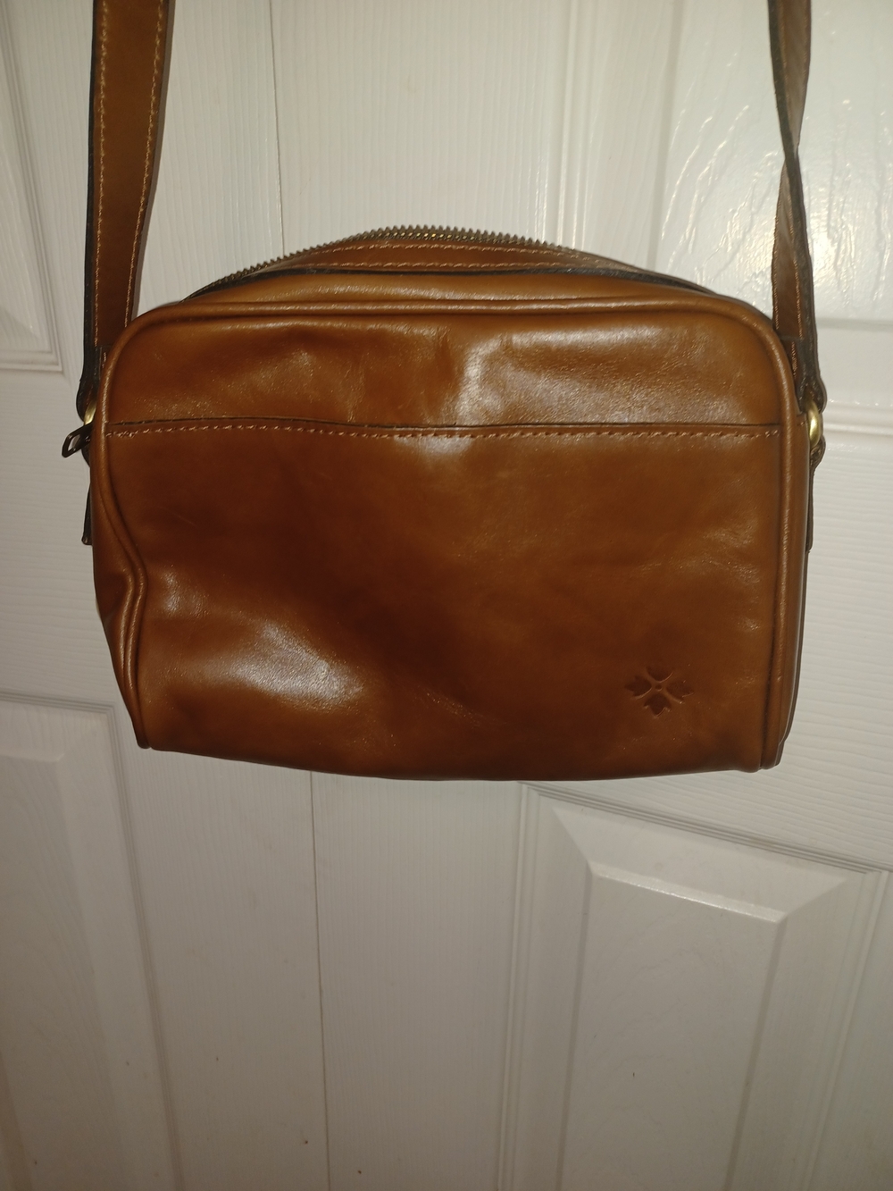 Patricia Nash Classic Brown Leather Crossbody Bag - Picture 2 of 6